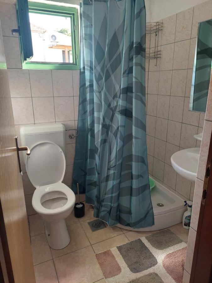 Apartment 20 Sveti Filip i Jakov Esterno foto